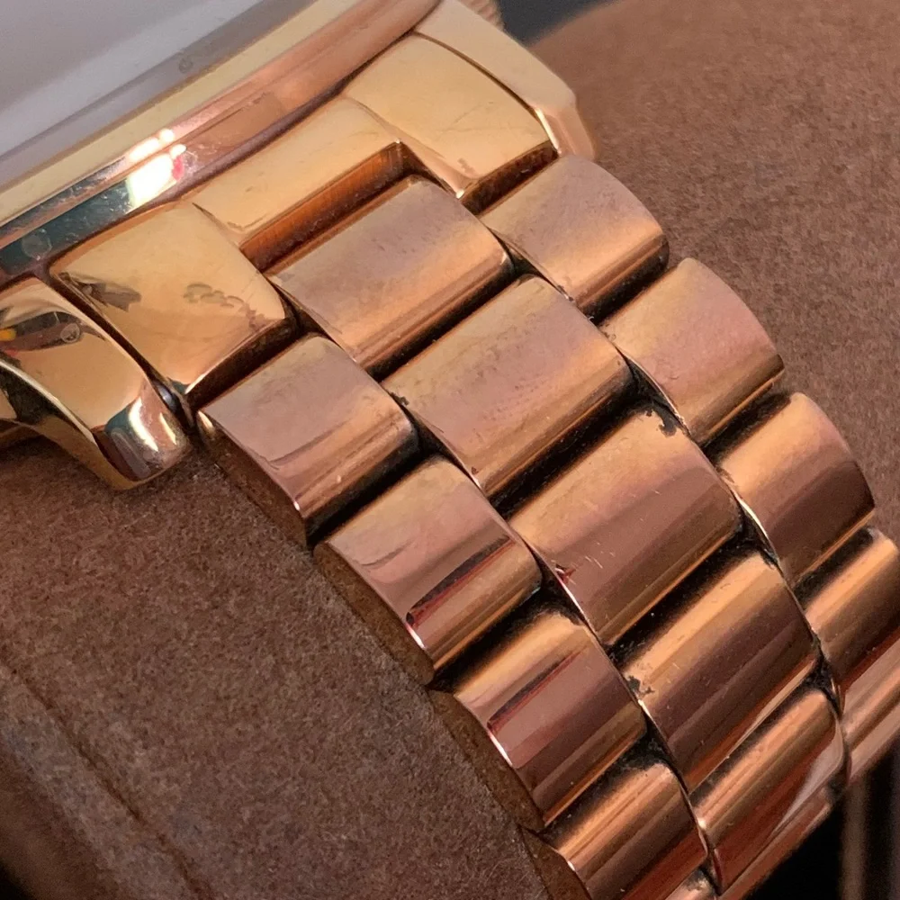 Michael Kors reposhing this